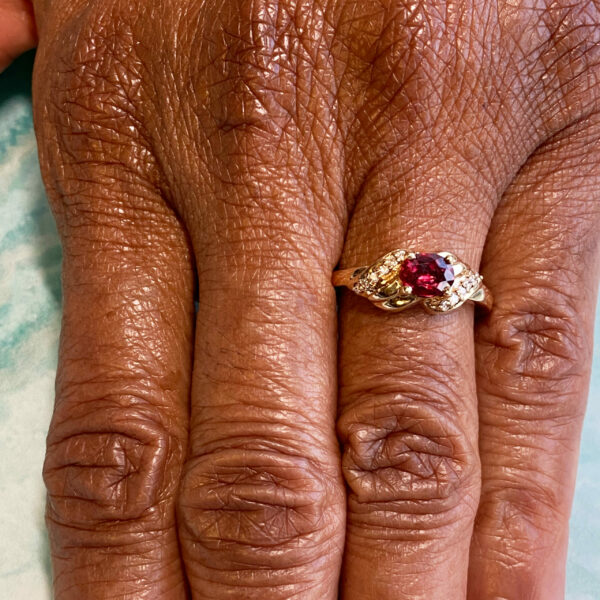 oval garnet ring