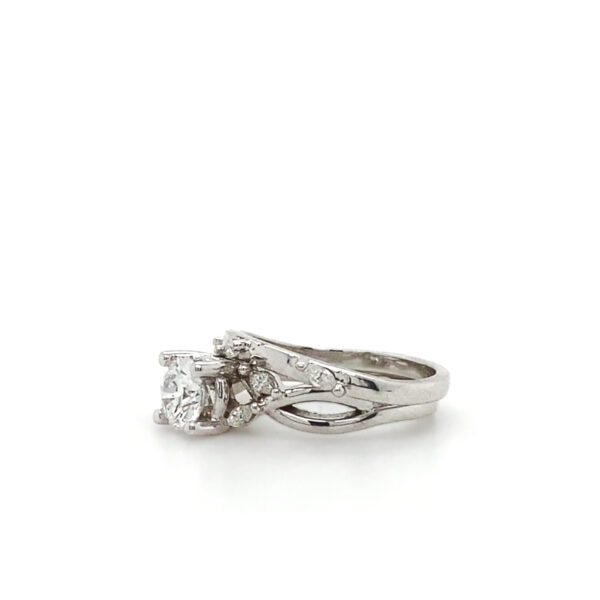 custom diamond ring