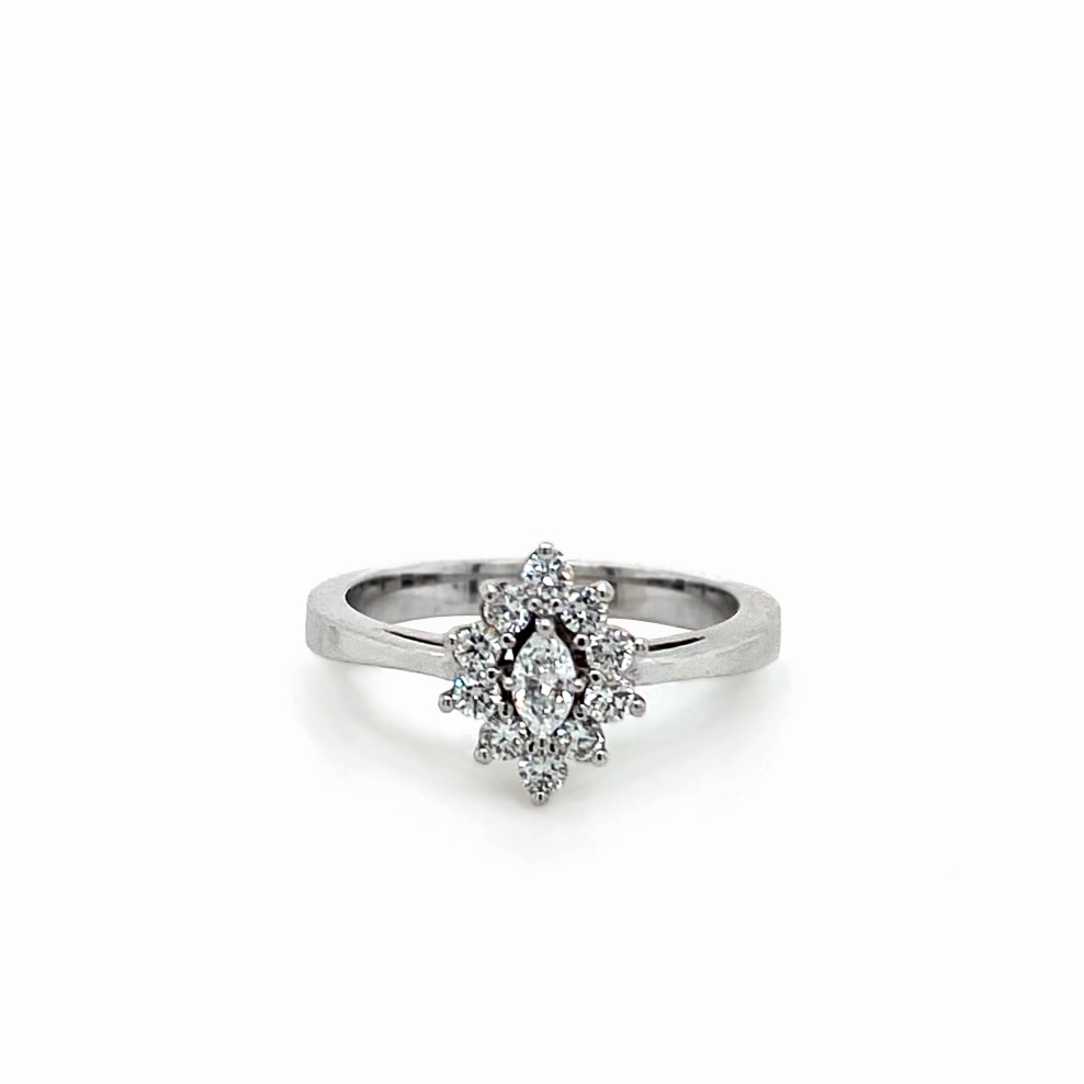 Buy Elegant Platinum Ring Online | ORRA